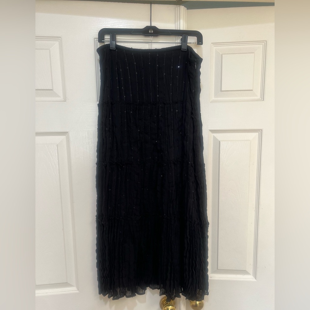 Black midi Ruffles lace sequins Stretch pullon waist Skirt Gothic Grunge medium